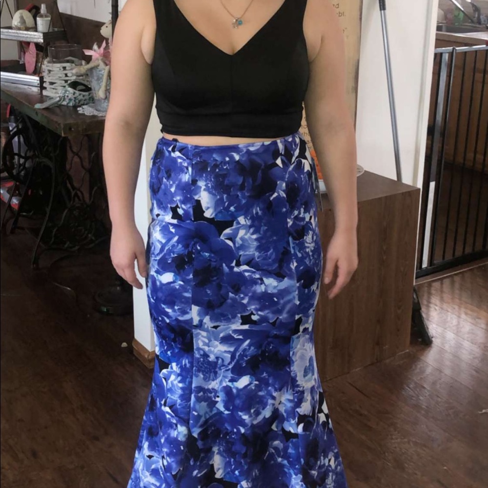 Prom/homecoming dress
